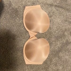 Victoria Secret Very Sexy Strapless Push Up Bra